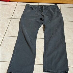 Old Navy Gray Chinos Relaxed Fit